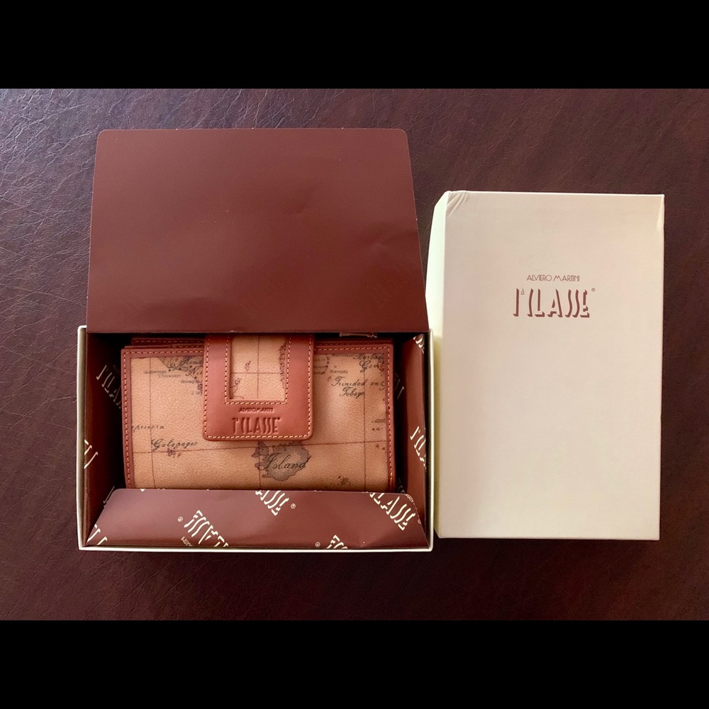 Alviero Martini Designer Wallet